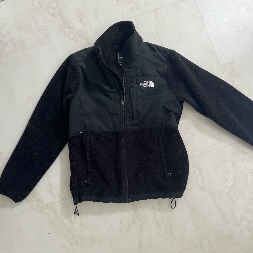 North face fleece size women’s small black